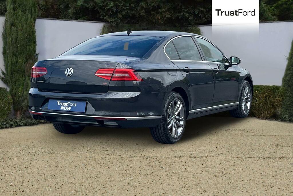 Volkswagen Passat Gt Grey #4