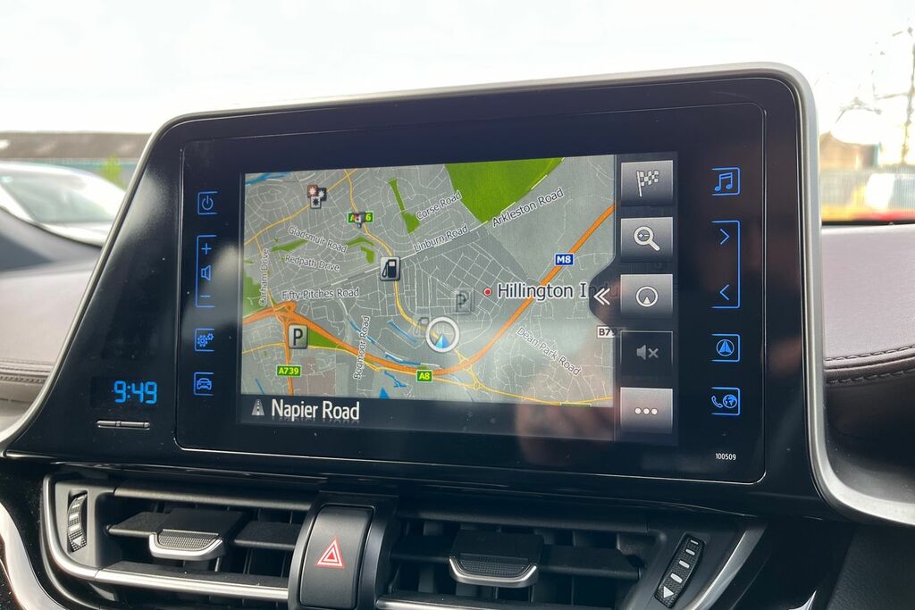Toyota C-Hr 1.8 Hybrid Dynamic Cvt #22