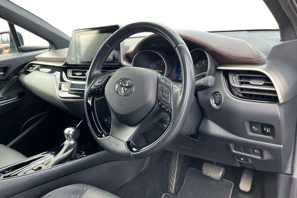 Toyota C-Hr 1.8 Hybrid Dynamic Cvt #9