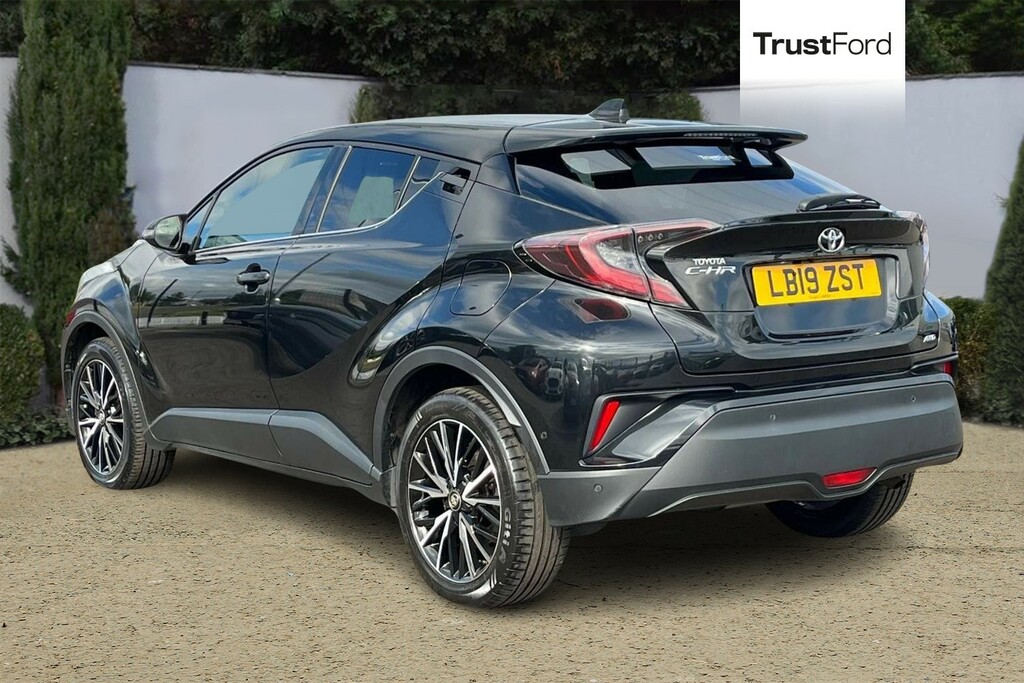 Toyota C-Hr 1.2 Vvt-i Excel Suv Cvt Awd Euro 6 S S Black #2