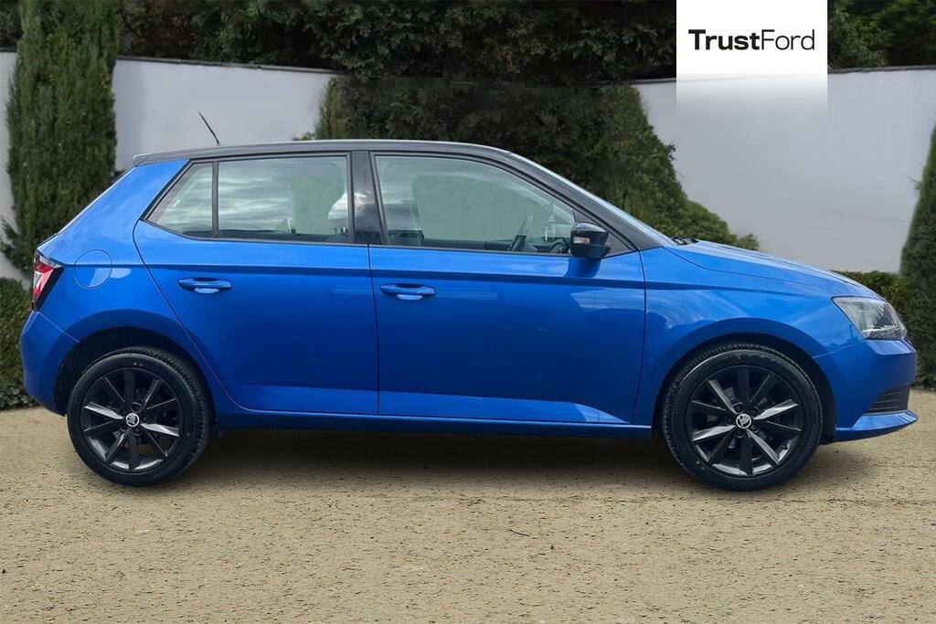 Skoda Fabia Colour Edition Blue #3