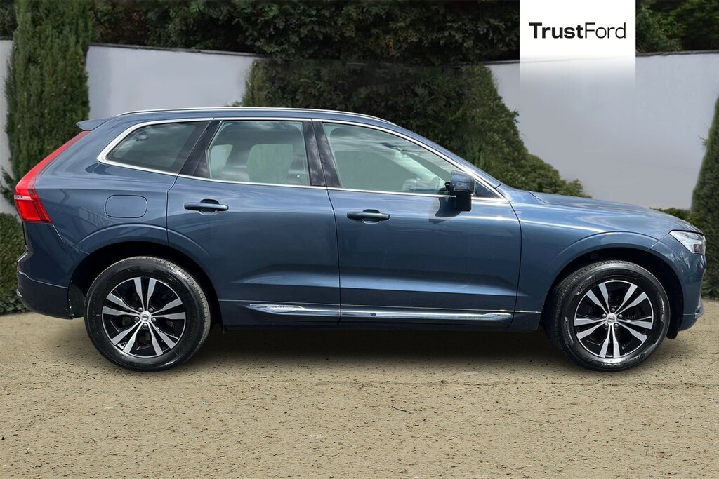 Volvo XC60 2.0 B4d Plus Dark Awd Geartronic Estate Grey #3