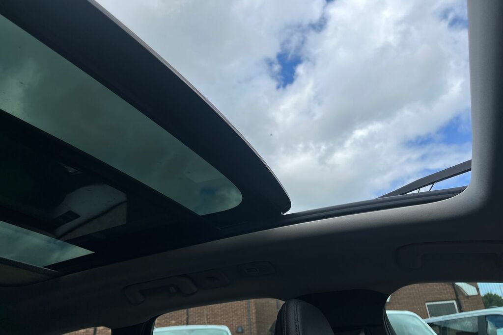 Volvo XC60 2.0 B4d Plus Dark Awd Geartronic Estate Grey #32