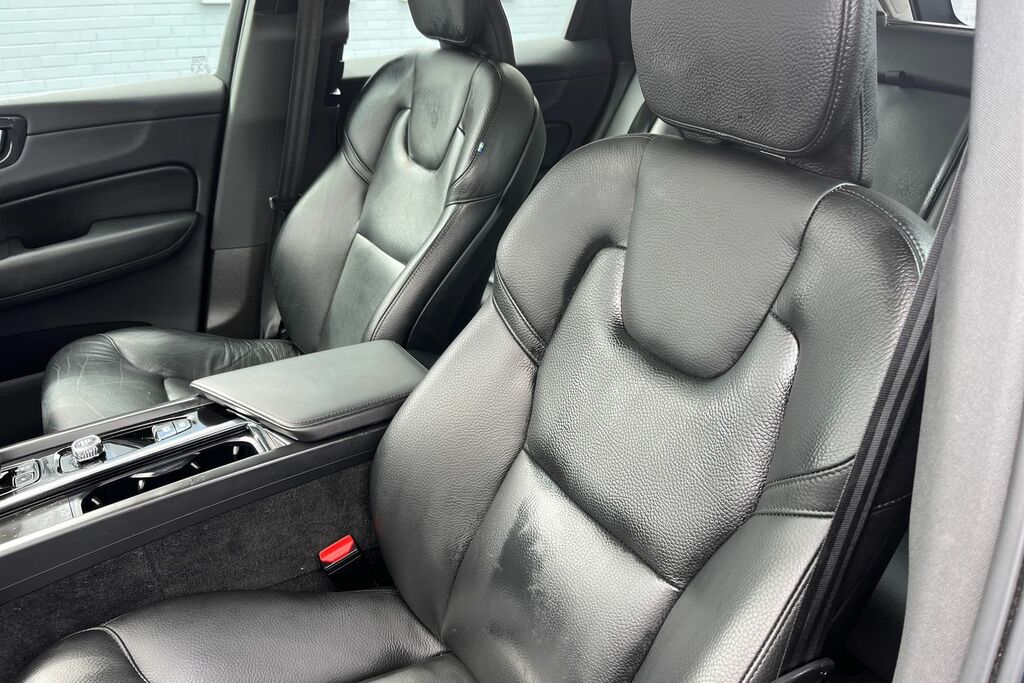 Volvo XC60 2.0 B4d Plus Dark Awd Geartronic Estate Grey #19