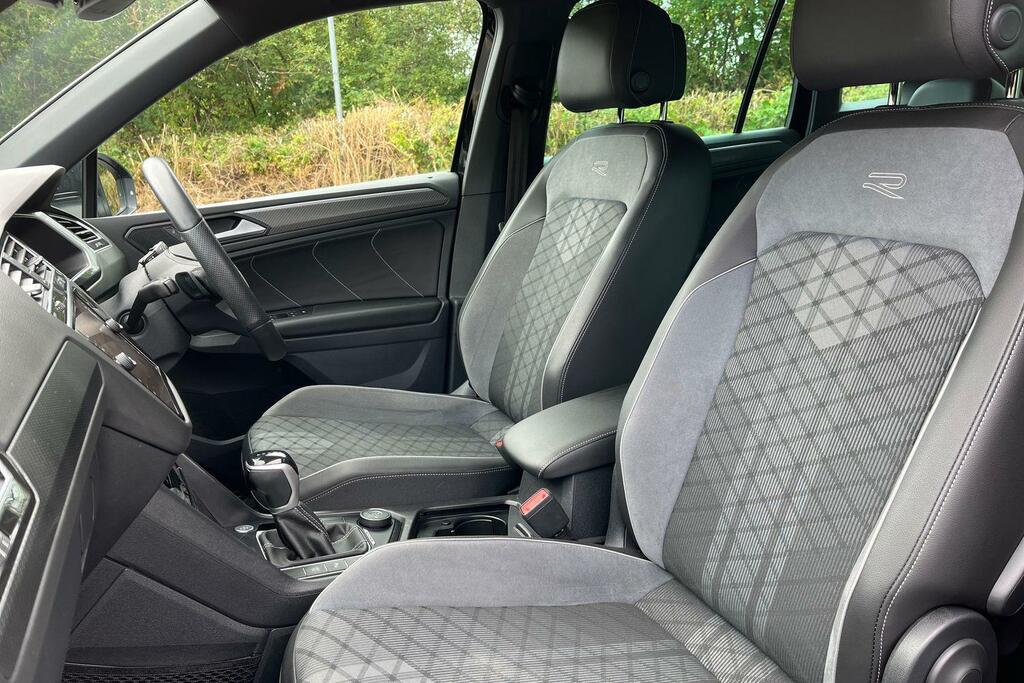 Volkswagen Tiguan R-line White #19