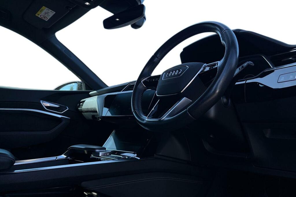 Audi E-tron 50 Sport Quattro 71.2Kwh 11Kw Charger Black #9