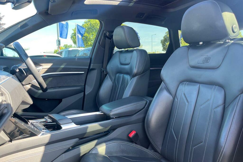 Audi E-tron 50 Sport Quattro 71.2Kwh 11Kw Charger Black #19