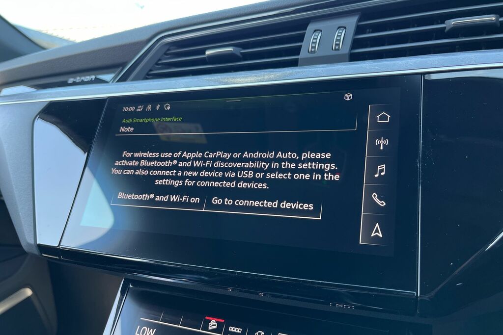 Audi E-tron 50 Sport Quattro 71.2Kwh 11Kw Charger Black #27