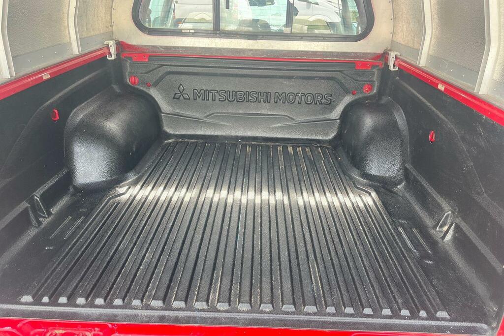 Mitsubishi L200 2.2 Di-d Dc Barbarian X 4Wd Euro 6 Ss Grey #21