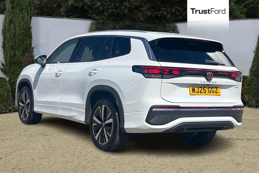Volkswagen Tayron 1.5 Etsi Mhev Elegance Suv Hybrid Dsg E White #2