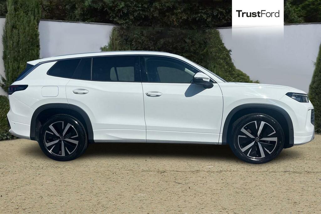 Volkswagen Tayron 1.5 Etsi Mhev Elegance Suv Hybrid Dsg E White #3