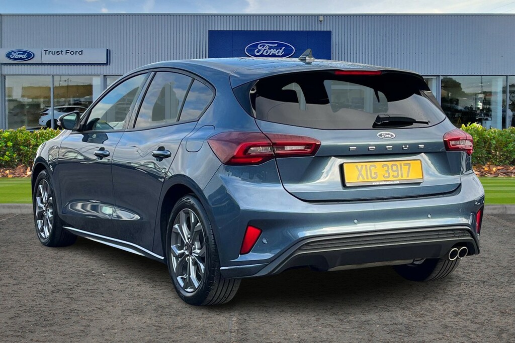 Ford Focus 1.0T Ecoboost St-line Hatchback Blue #2