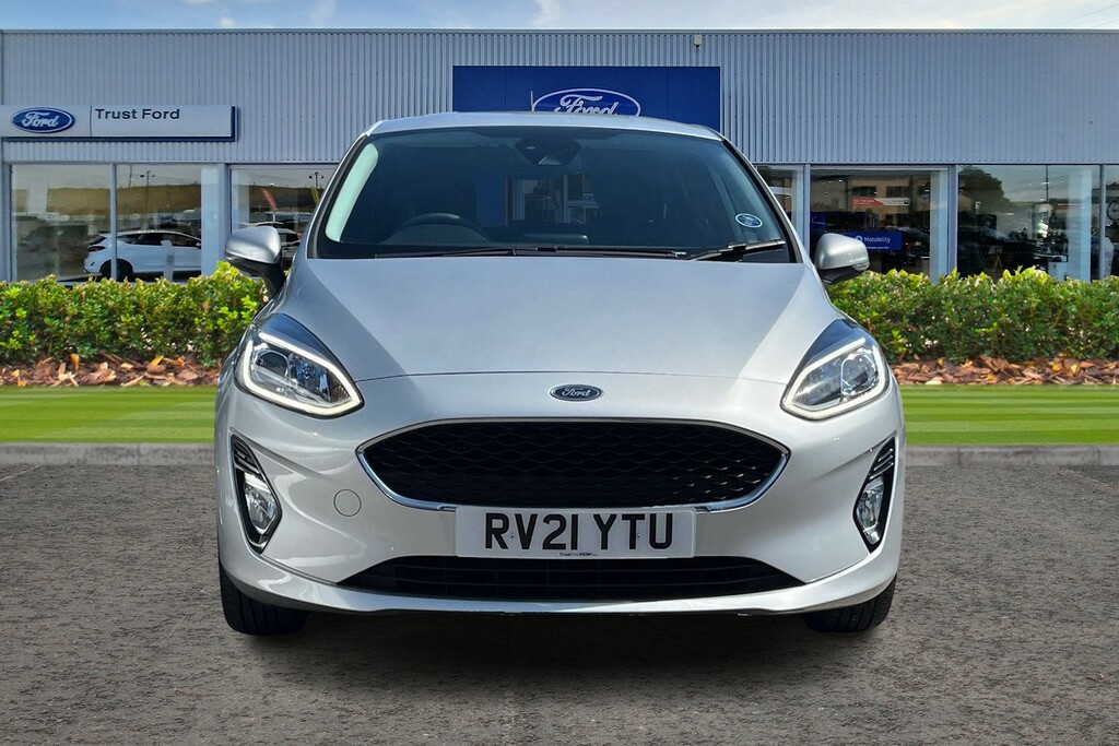 Ford Fiesta Trend Silver #6