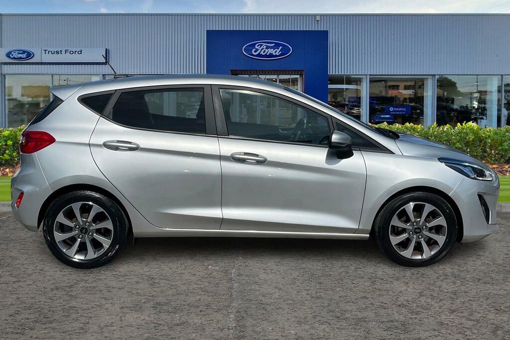 Ford Fiesta Trend Silver #3