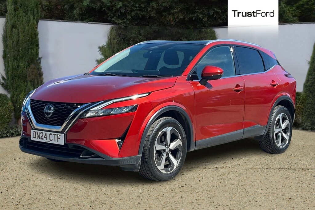 Nissan Qashqai N-connecta Red #5