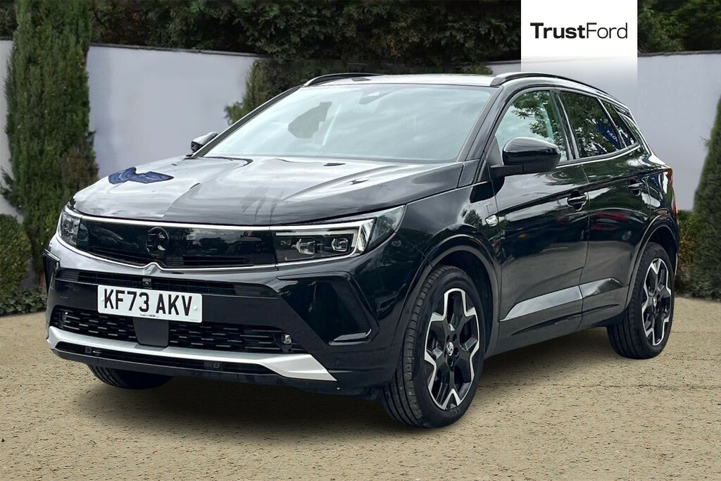 Vauxhall Grandland Ultimate Black #5