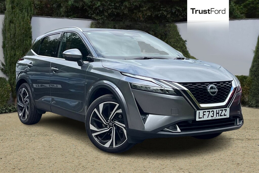 Nissan Qashqai Tekna Grey