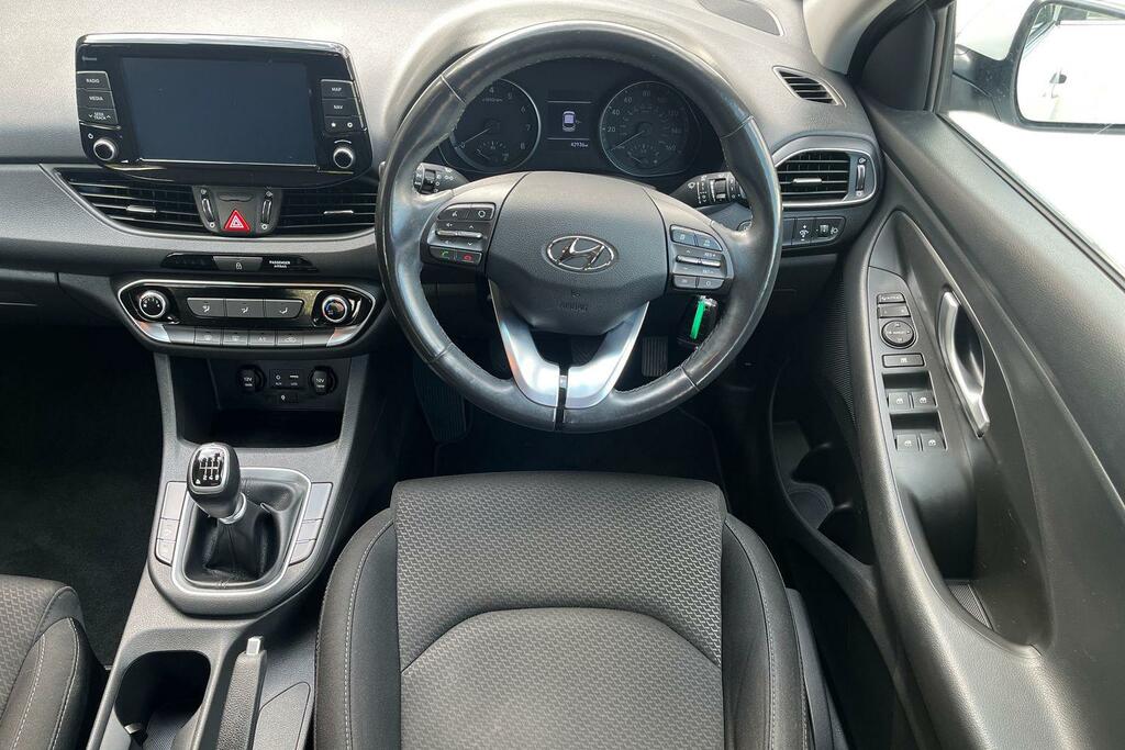 Hyundai I30 Estate 1.4T Gdi Se Nav Dct Silver #11