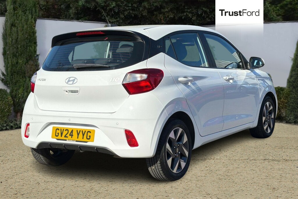 Hyundai I10 Advance White #4