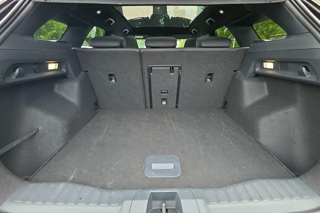 Ford Explorer Extended Range Premium Black #4