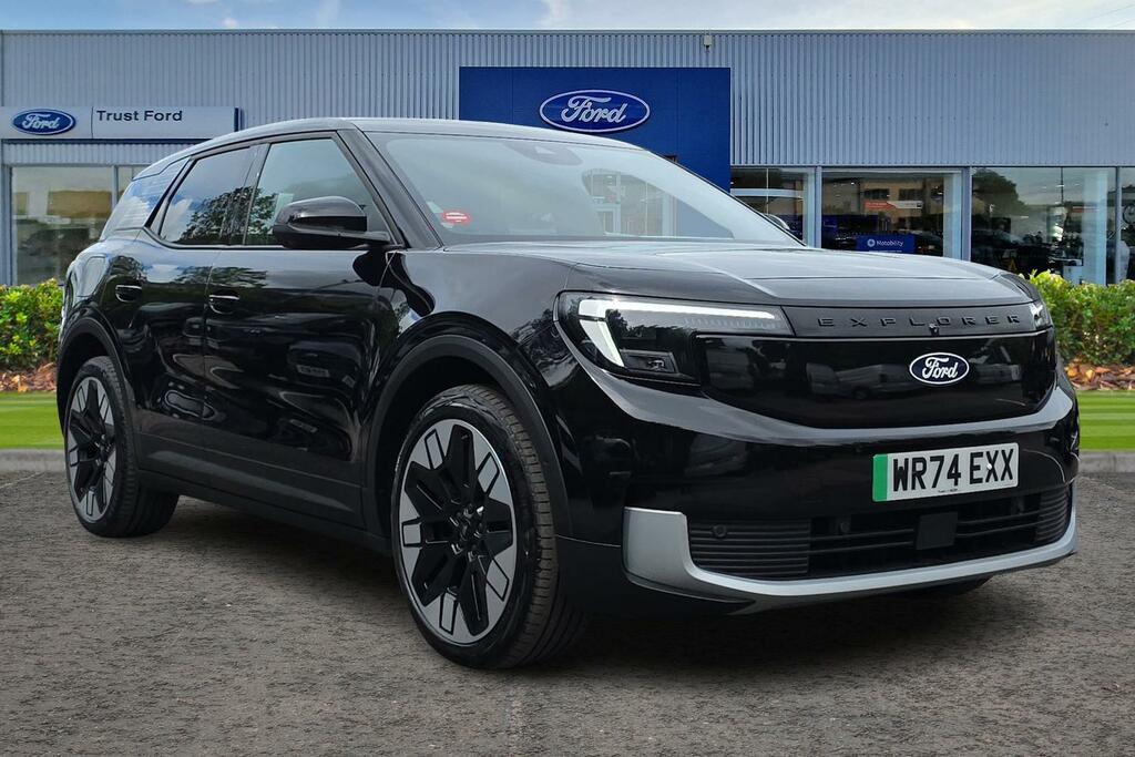 Ford Explorer Extended Range Premium Black