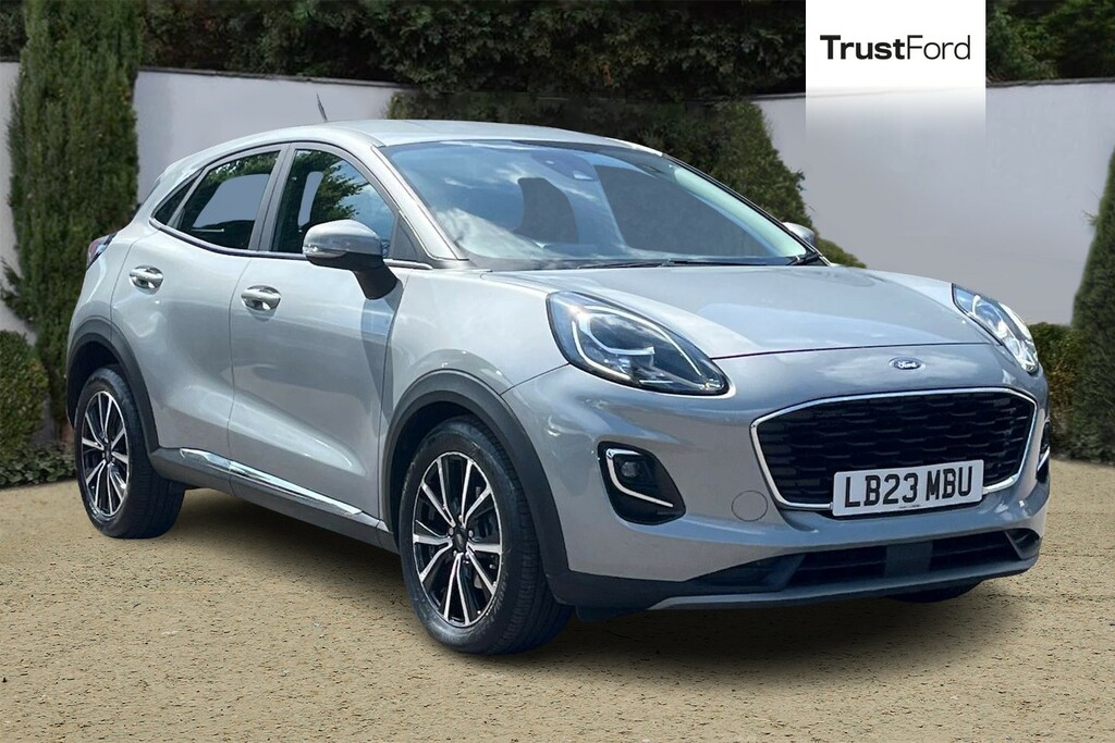 Ford Puma Titanium Silver