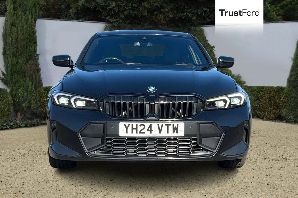 BMW 3 Series M Sport Black #6