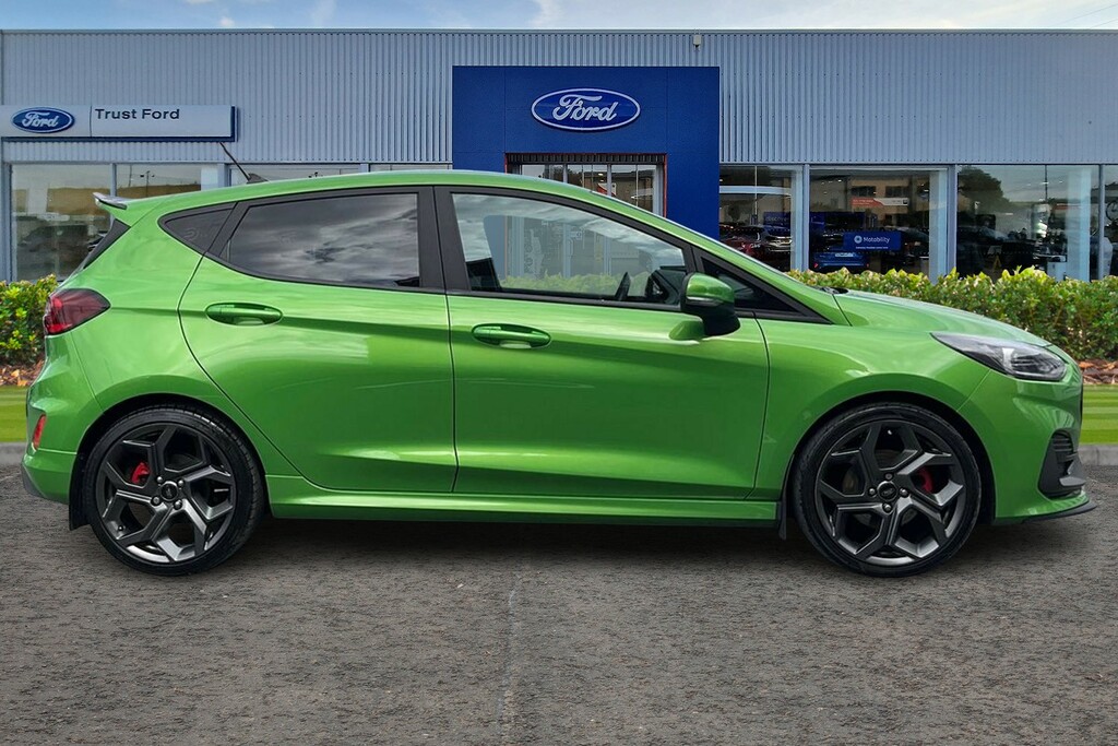 Ford Fiesta 1.5T Ecoboost St-3 Hatchback Eur Green #3