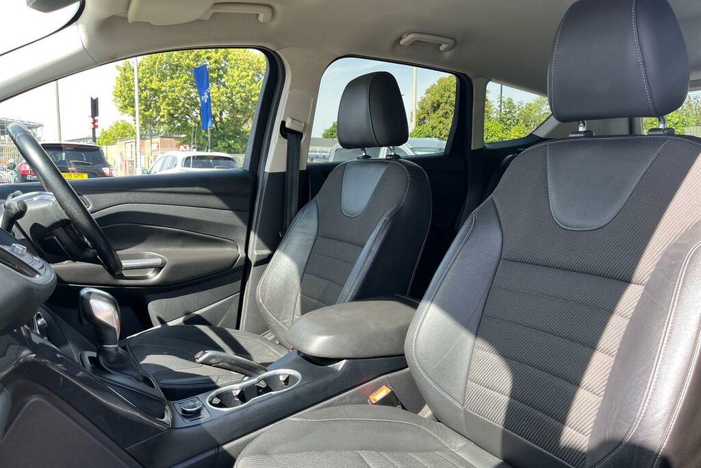 Ford Kuga 2.0 Tdci Zetec Suv 2Wd Euro 6 S Grey #19