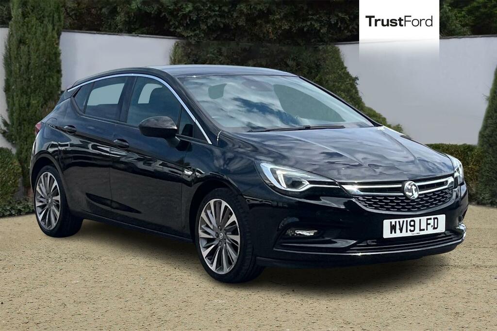 Vauxhall Astra Ultimate Black