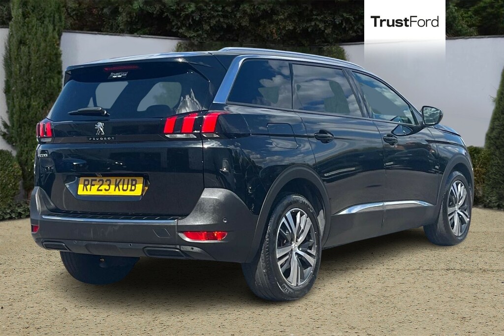 Peugeot 5008 1.5 Bluehdi Allure Premium Suv Eat Eu Black #4