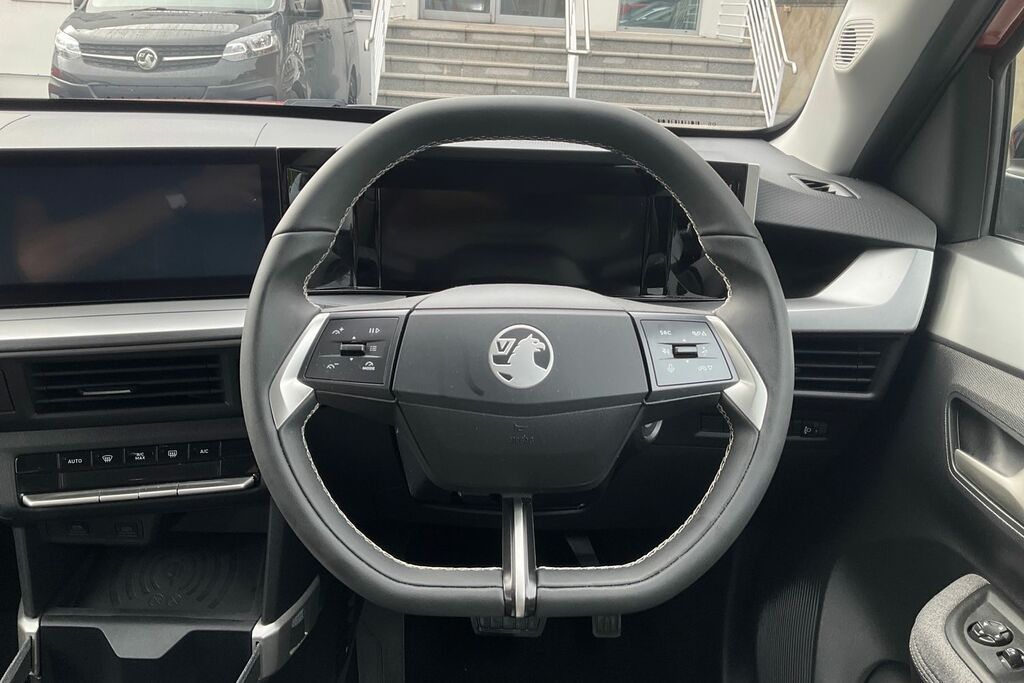 Vauxhall Frontera 1.2 Hybrid 136Ps Gs Suv Hybrid E-dct Eu Silver #12