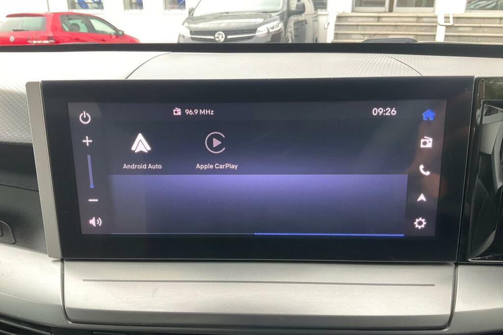Vauxhall Frontera 1.2 Hybrid 136Ps Gs Suv Hybrid E-dct Eu Silver #26
