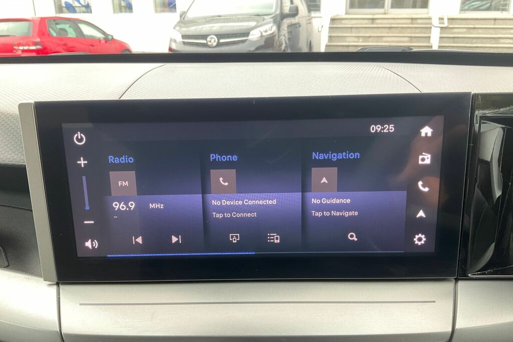 Vauxhall Frontera 1.2 Hybrid 136Ps Gs Suv Hybrid E-dct Eu Silver #23