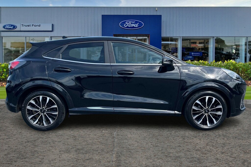 Ford Puma St-line Vignale Black #3