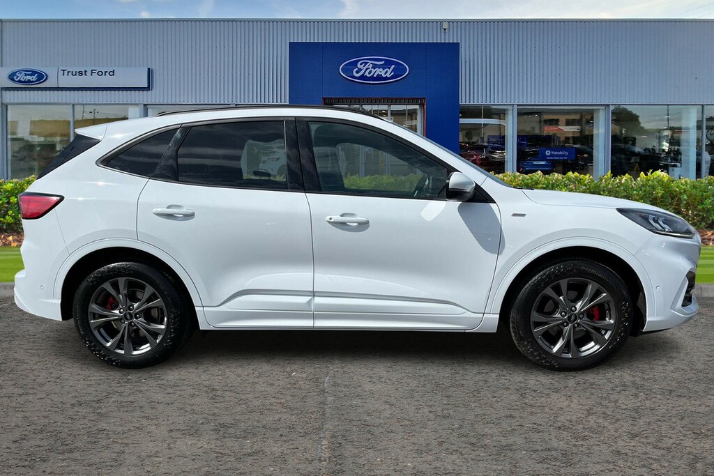 Ford Kuga 1.5T Ecoboost St-line First Edition Suv White #3
