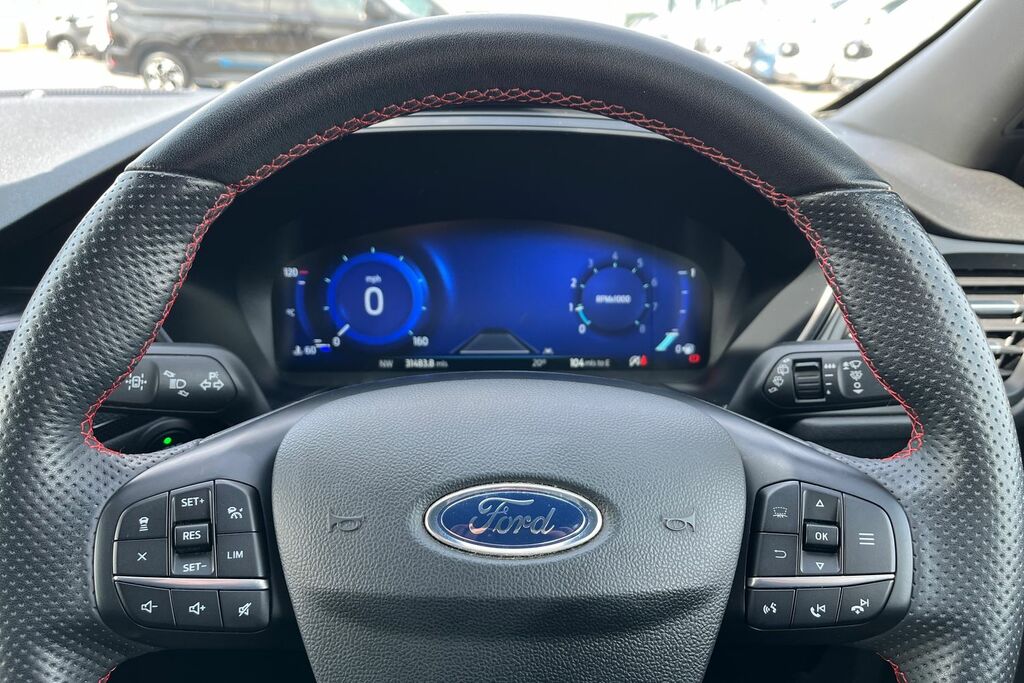 Ford Kuga Kuga Estate 1.5 Ecoboost 150 St-line X First Editi Red #12