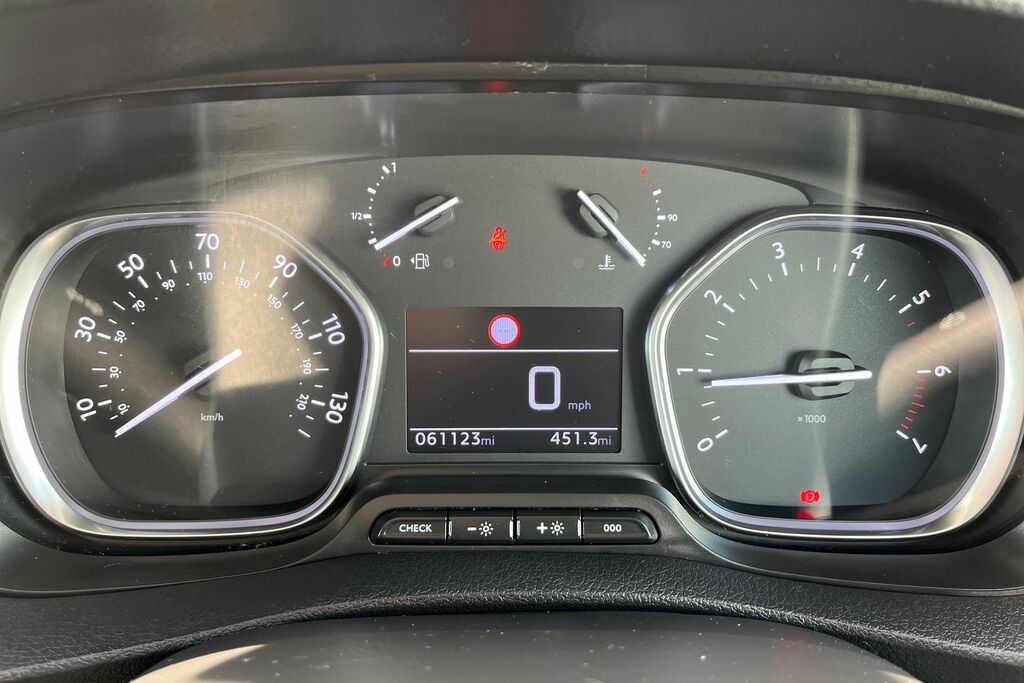 Peugeot Traveller 2.0 Bluehdi 150 Allure Standard Orange #13