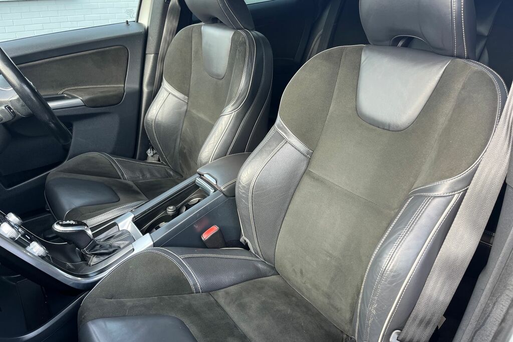 Volvo XC60 2.4 D5 Se Lux Nav Geartronic Awd Euro 5 Blue #19