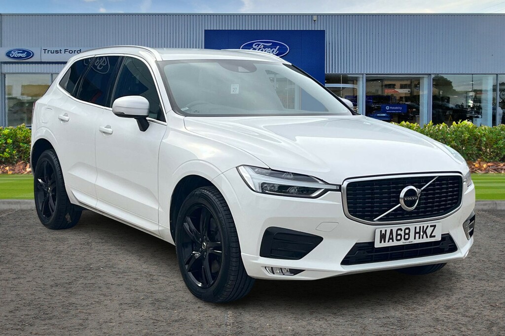 Volvo XC60 R Design White