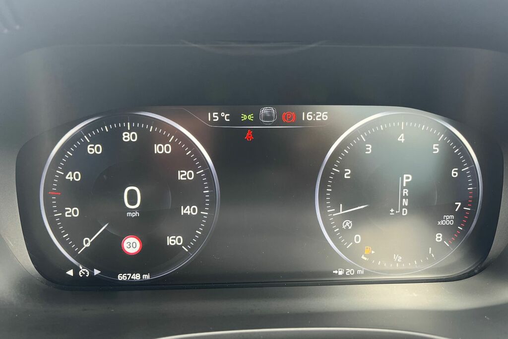 Volvo XC60 2.0 T5 Awd 250Bhp Inscription Estate Red #13