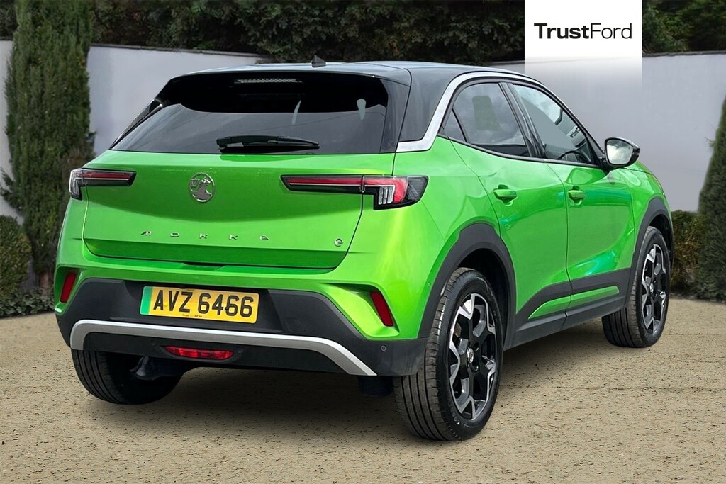 Vauxhall Mokka Electric Ultimate Green #4
