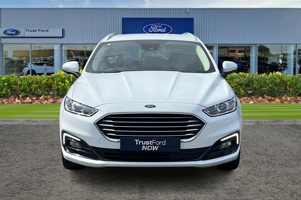 Ford Mondeo Titanium Edition White #6