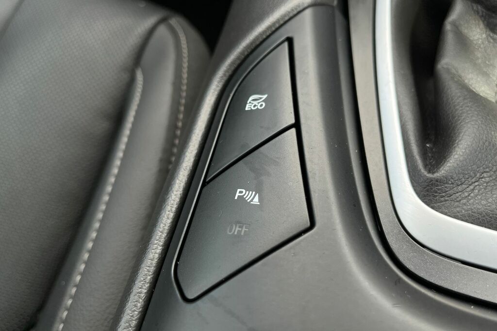 Ford Mondeo Estate St-line 2.0 Hybrid 187Ps Silver #36
