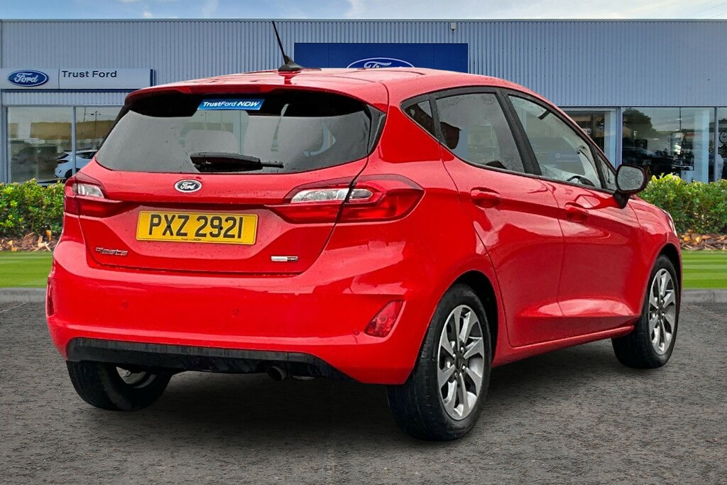 Ford Fiesta Trend Red #4