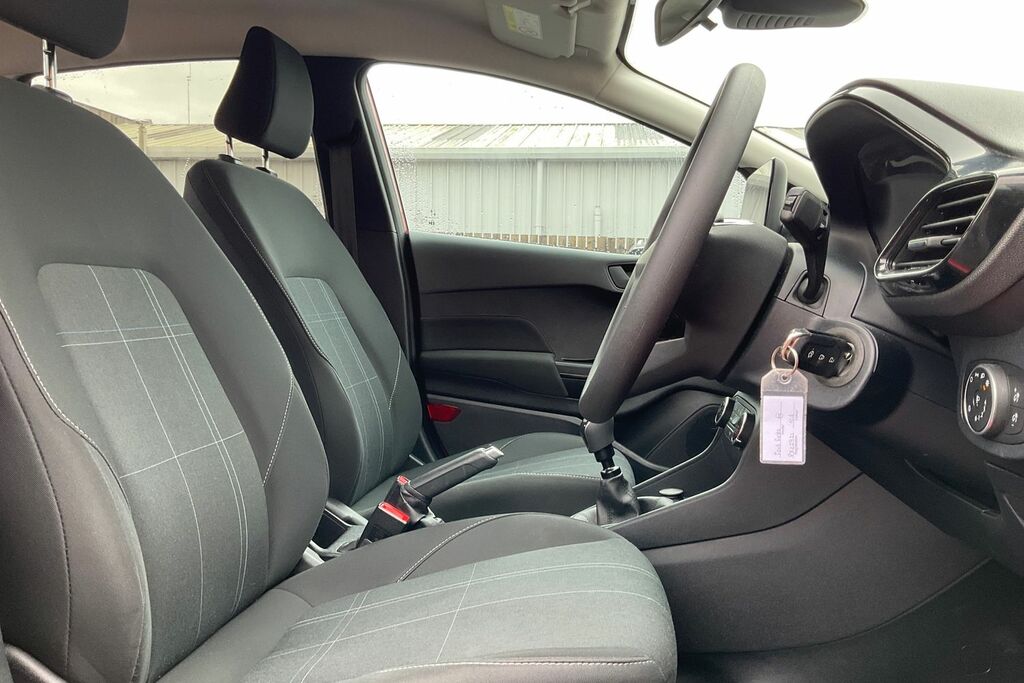 Ford Fiesta 1.0 Ecoboost Hybrid Mhev 125 St-line X Edition #17