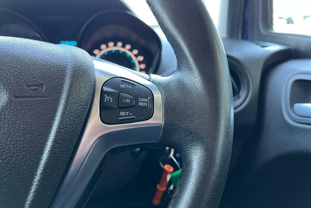 Ford Tourneo Courier 1.0 Ecoboost Titanium Mpv Euro 6 Blue #34