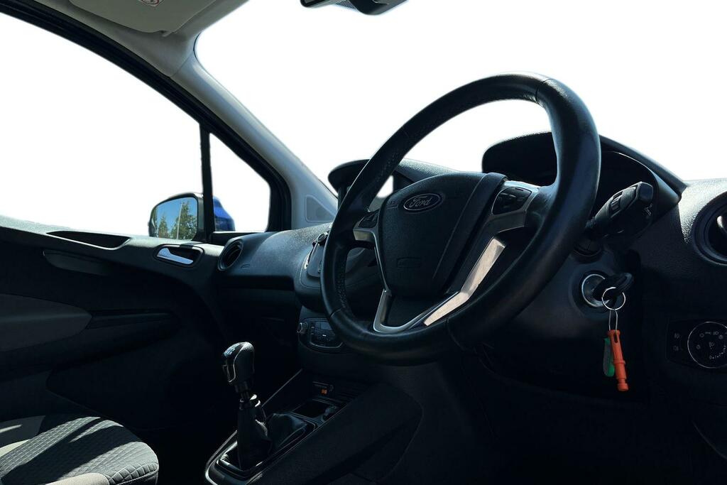 Ford Tourneo Courier 1.0 Ecoboost Titanium Mpv Euro 6 Blue #9