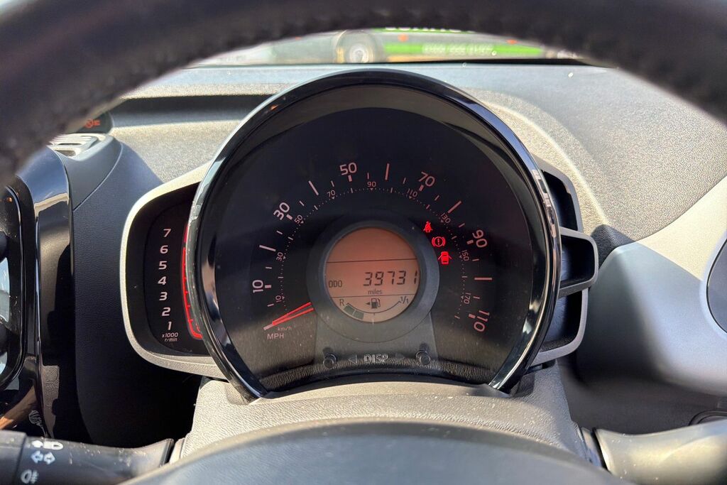 Peugeot 108 1.0 Vti Active Euro 5 Euro 5 Black #12