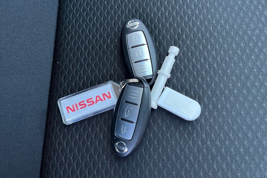 Nissan Qashqai Suv 1.5 Dci Acenta Premium Dct Euro 6 Ss Black #38